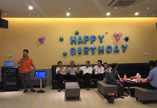 廣源員工生日會(huì)，We are family